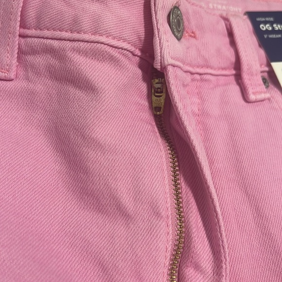 Shorts - Picture 3 of 5